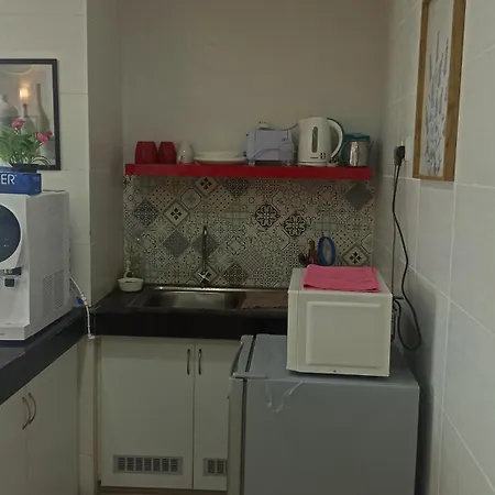 Zulanie Family Studio At D'Perdana Apartment, Spacious And Cozy With Pool, Free Wifi & Netflix Kota Bharu Exterior photo